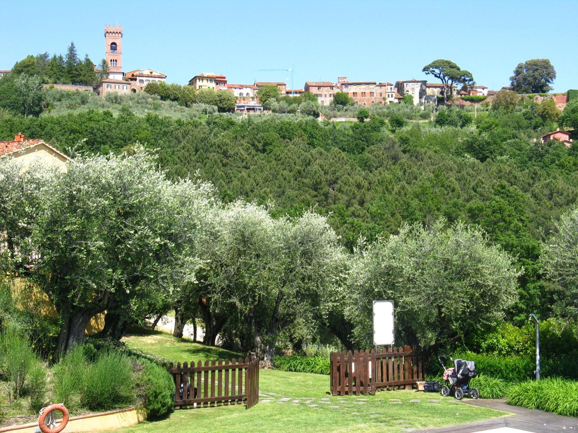 La Torre Wine Resort Montecarlo Exteriér fotografie